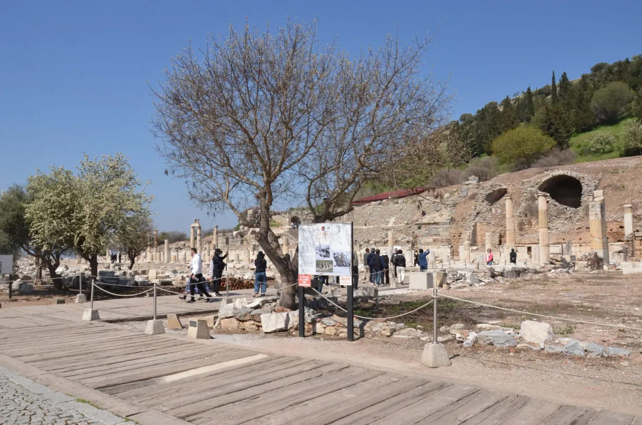 Ephesus and Turkish Bath Experience — photo 12