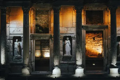 Ephesus Night Tour 5