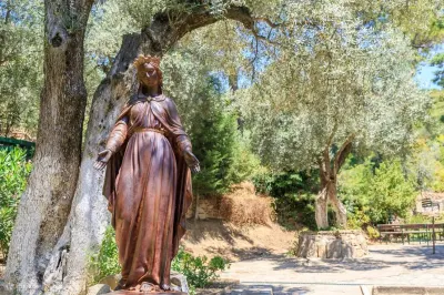 Istanbul to Ephesus and Pamukkale Tour 8