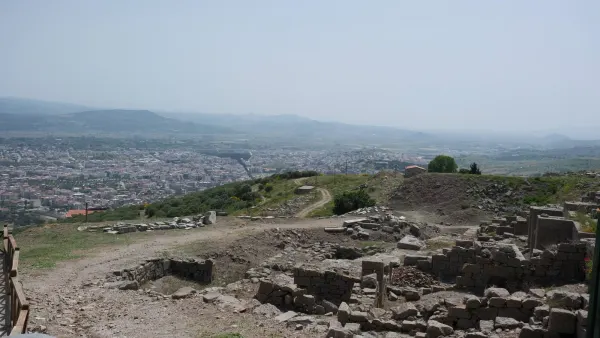 Pergamon Ancient City 37
