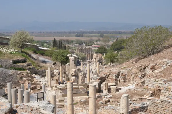 Ephesus Ancient City 4