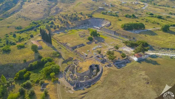 Pergamon Ancient City 10