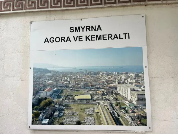 Smyrna Ancient City 12